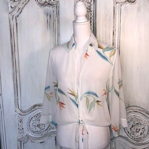 Banana Bay Fine Resort-wear Sheer Mid Sleeve Tropical Print Front Tie Top S/S